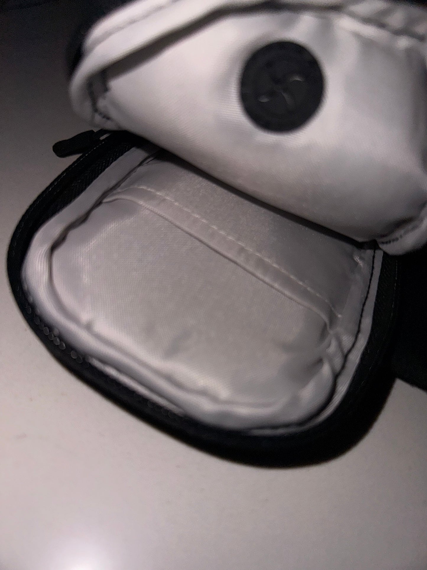 E-bike/bike storage pouch